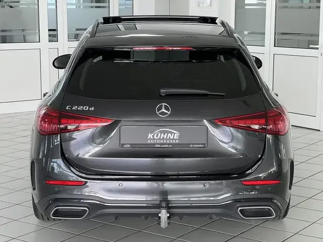 Mercedes-Benz C 220