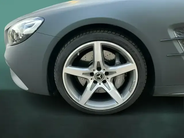 Mercedes-Benz SL 400