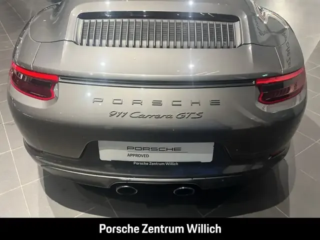 Porsche 991