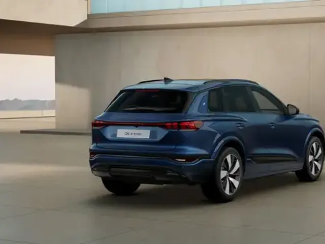 Audi Q6