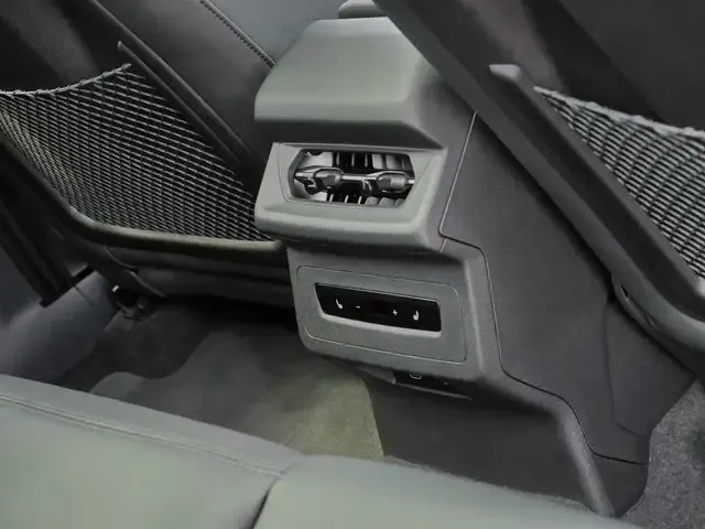 Audi Q6