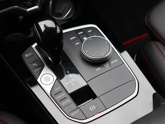 BMW 128