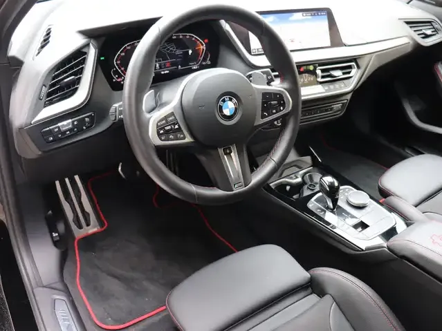 BMW 128