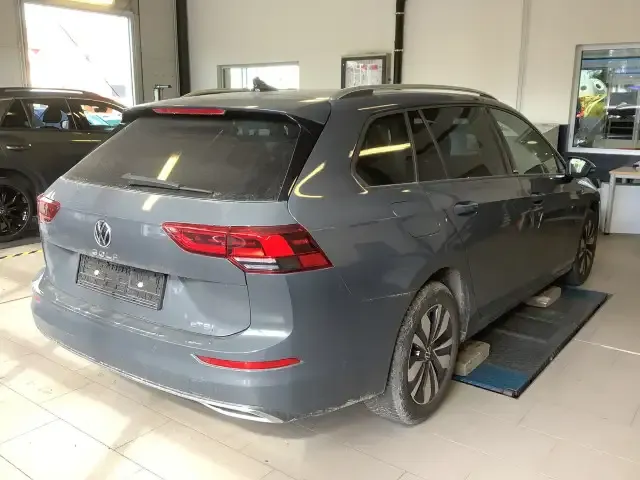 Volkswagen Golf Variant