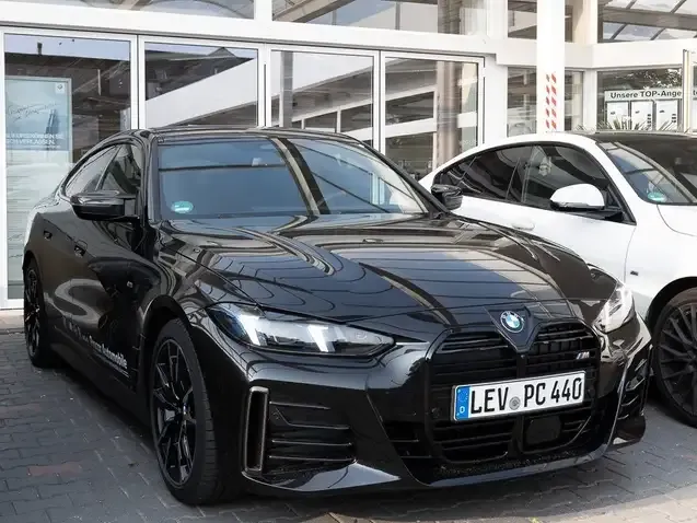 BMW 440