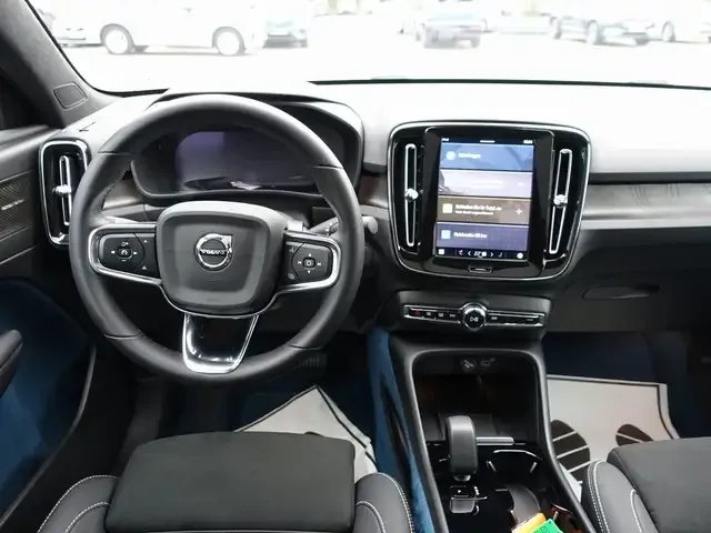 Volvo C40