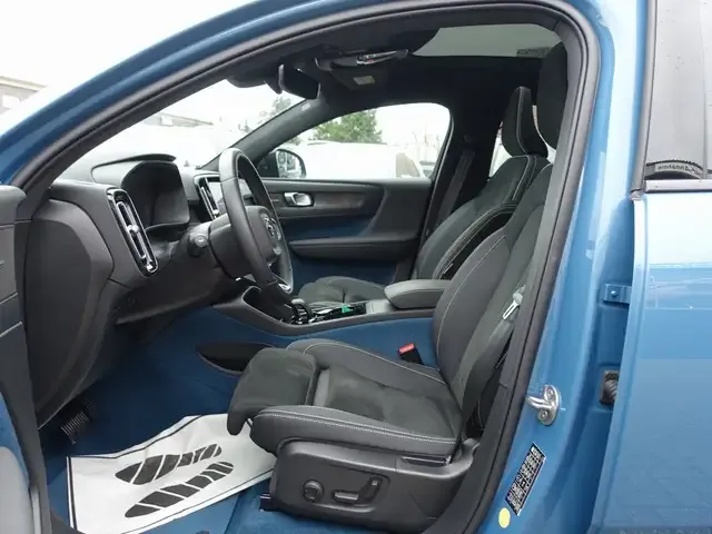 Volvo C40