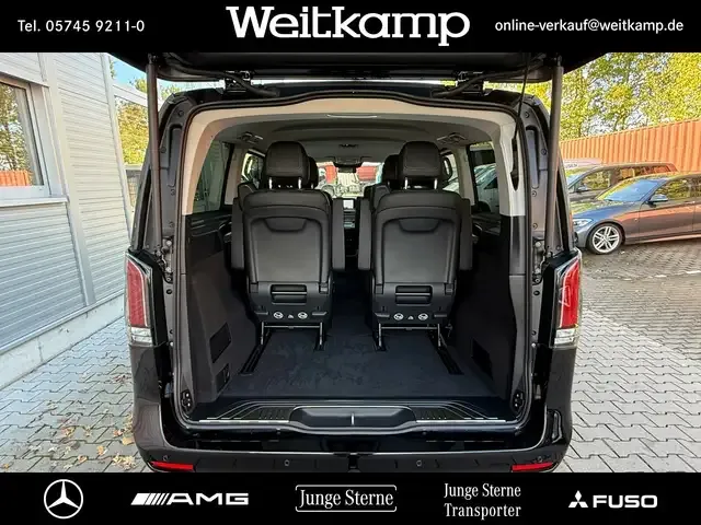 Mercedes-Benz V 220