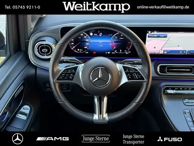 Mercedes-Benz V 220