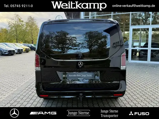 Mercedes-Benz V 220