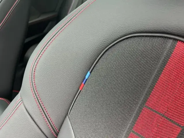 BMW 128