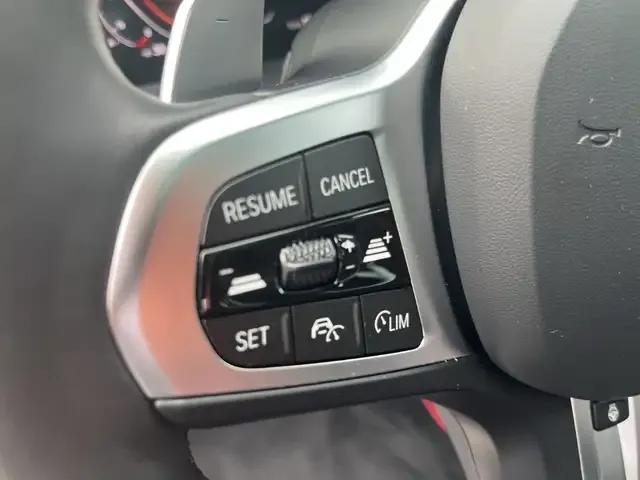 BMW 128