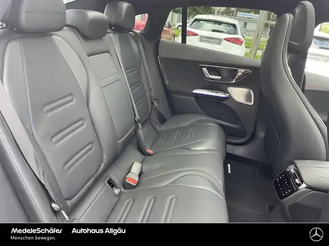 Mercedes-Benz EQE 53