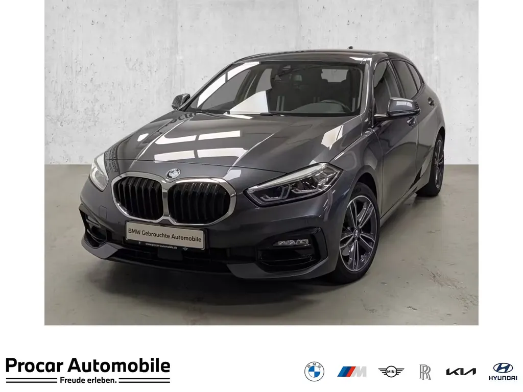 BMW 118