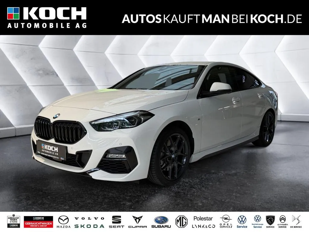 BMW 220