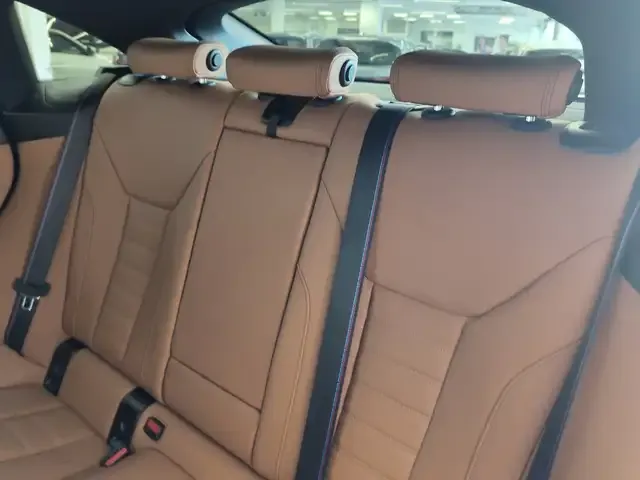 BMW 440