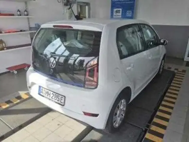 Volkswagen e-up!