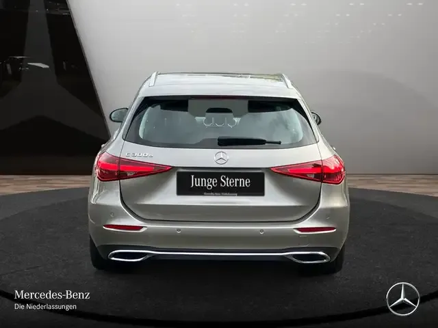 Mercedes-Benz C 300