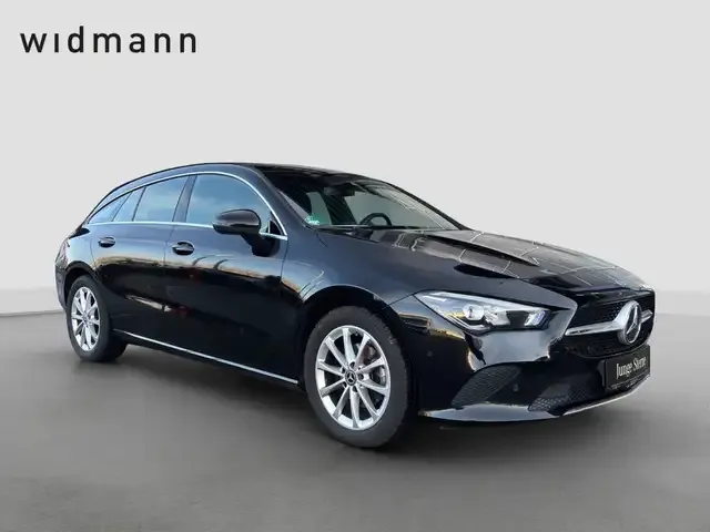 Mercedes-Benz CLA 180