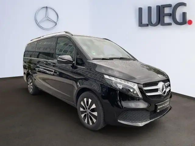 Mercedes-Benz V 250