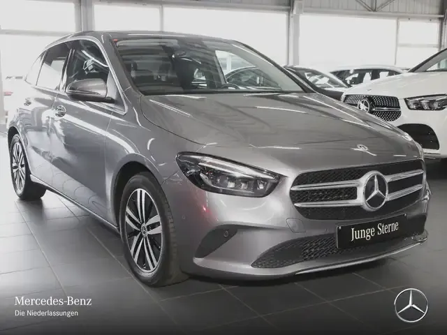 Mercedes-Benz B 250
