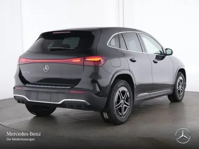 Mercedes-Benz EQA 250