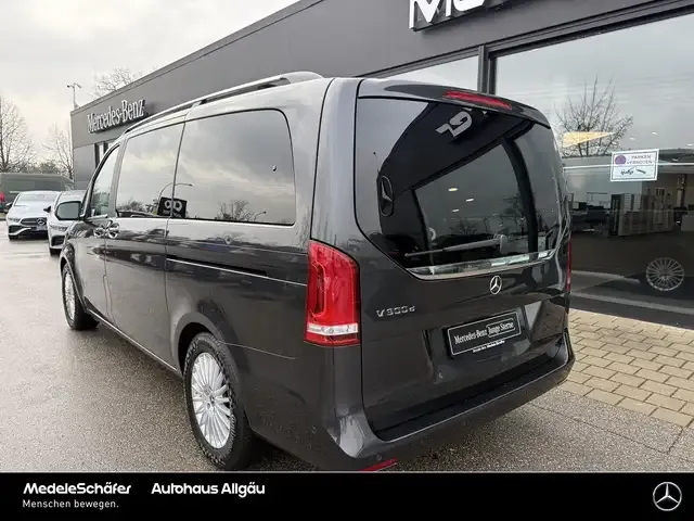 Mercedes-Benz V 300