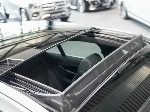 Mercedes-Benz E 400