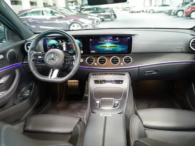 Mercedes-Benz E 400
