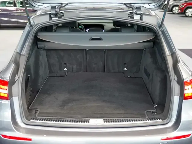 Mercedes-Benz E 400