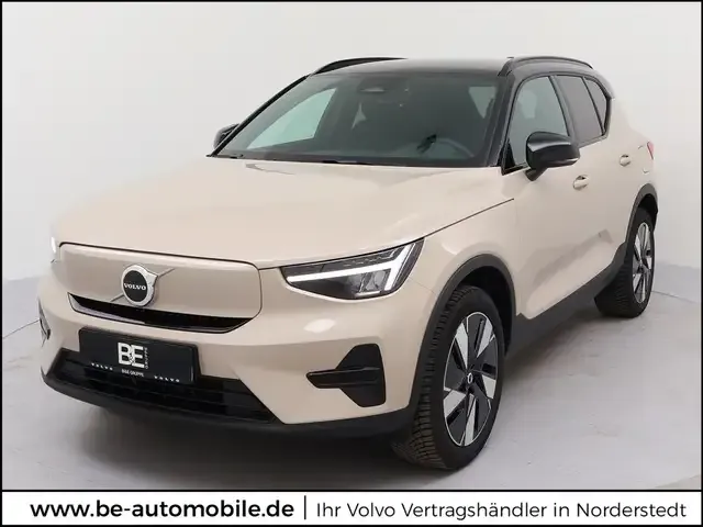 Volvo EX40