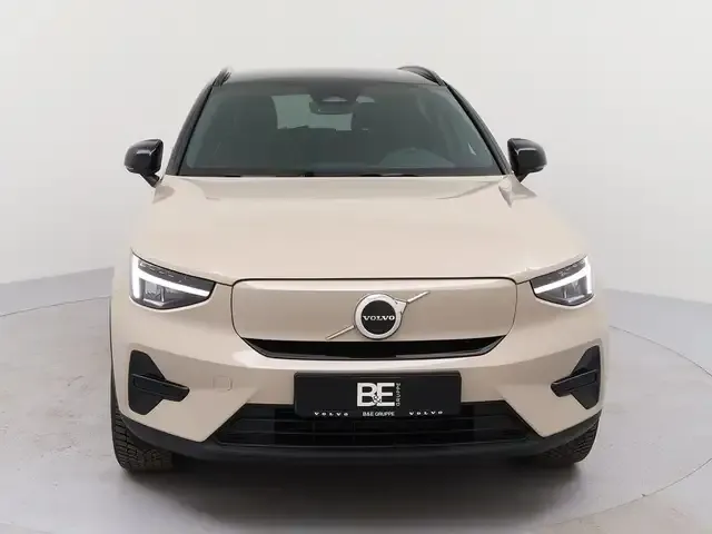 Volvo EX40