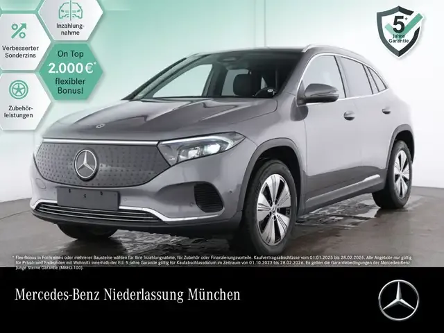 Mercedes-Benz EQA 300