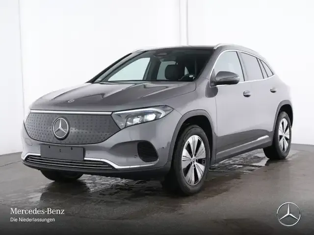 Mercedes-Benz EQA 300