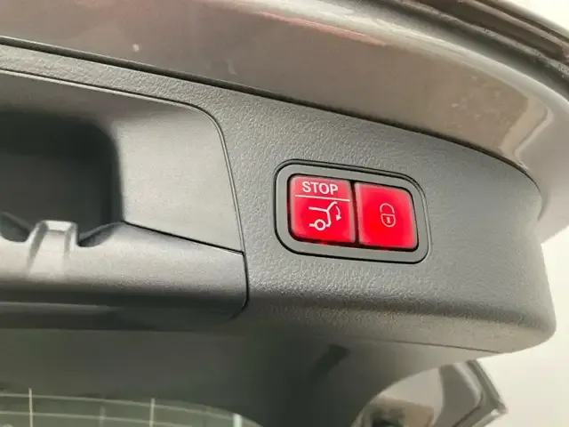 Mercedes-Benz GLA 220