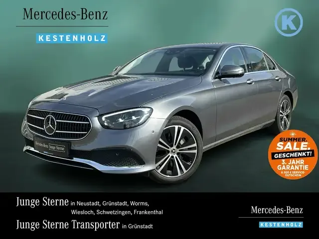 Mercedes-Benz E 300
