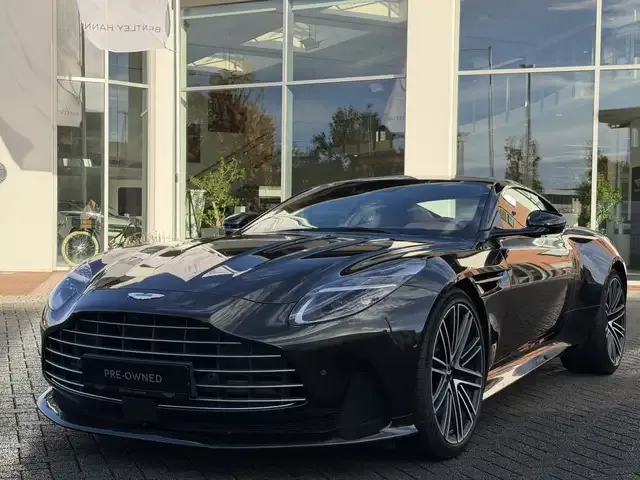 Aston Martin DB12