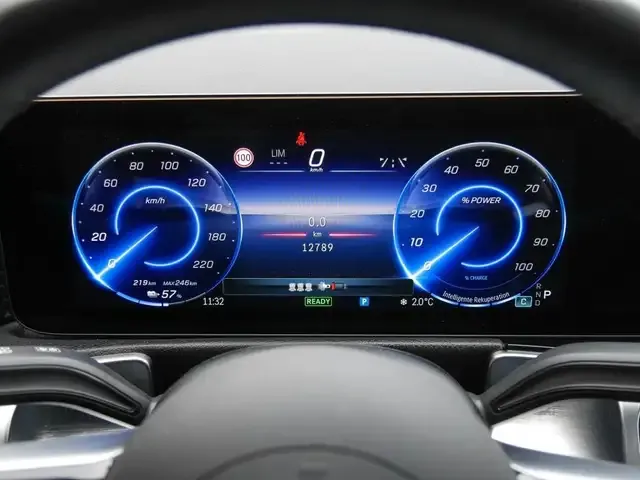 Mercedes-Benz EQB 300