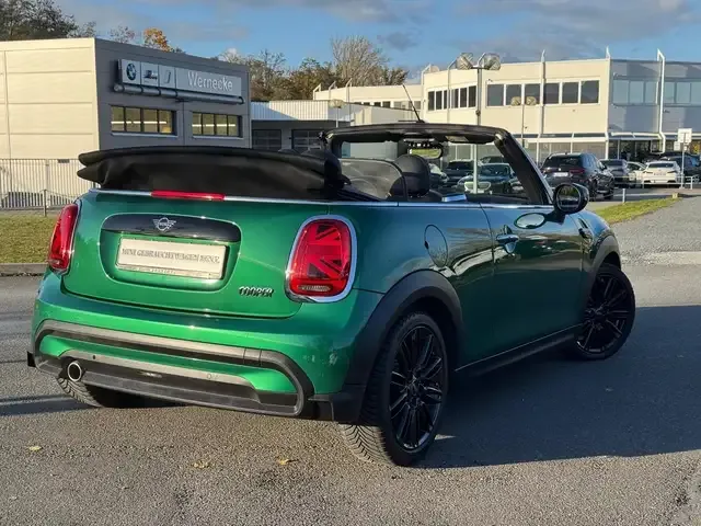 MINI Cooper Cabrio