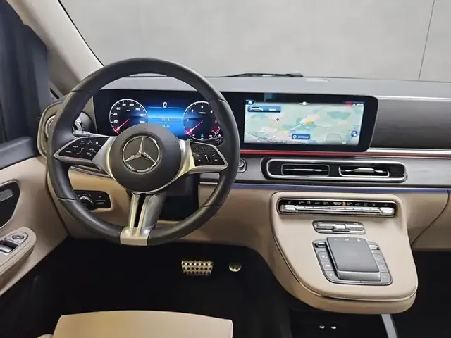 Mercedes-Benz V 250