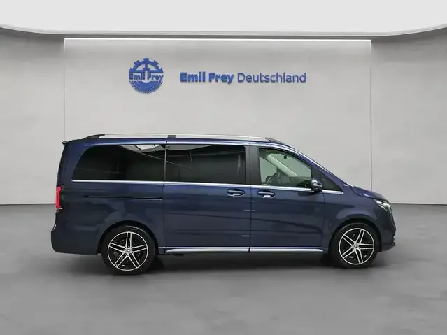 Mercedes-Benz V 250