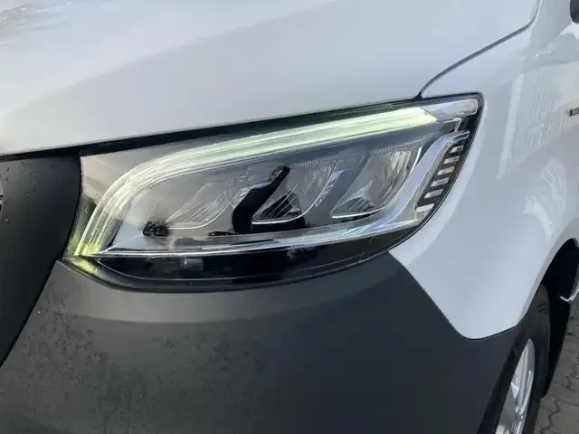 Mercedes-Benz Sonstige