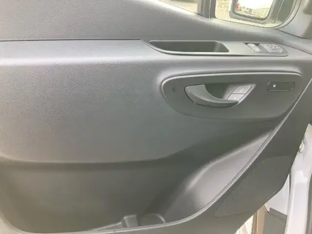 Mercedes-Benz Sonstige