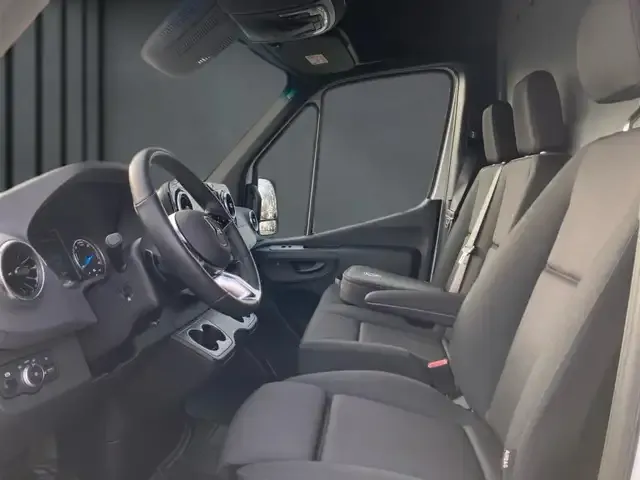 Mercedes-Benz Sonstige