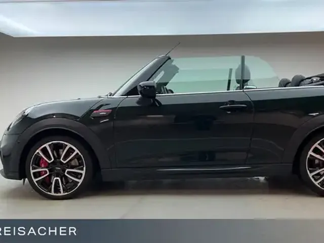 MINI John Cooper Works Cabrio