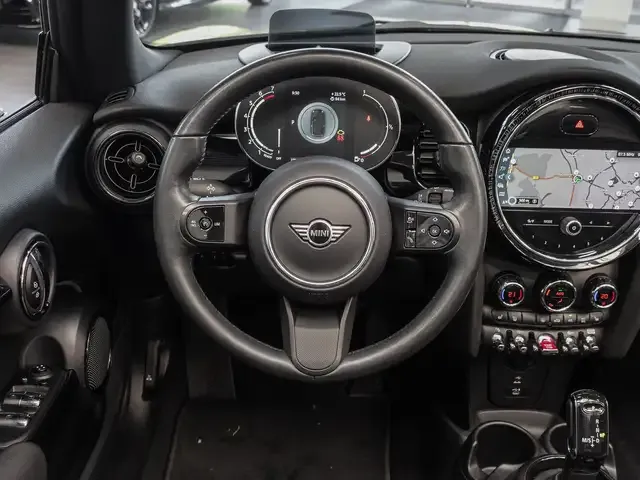 MINI Cooper Cabrio