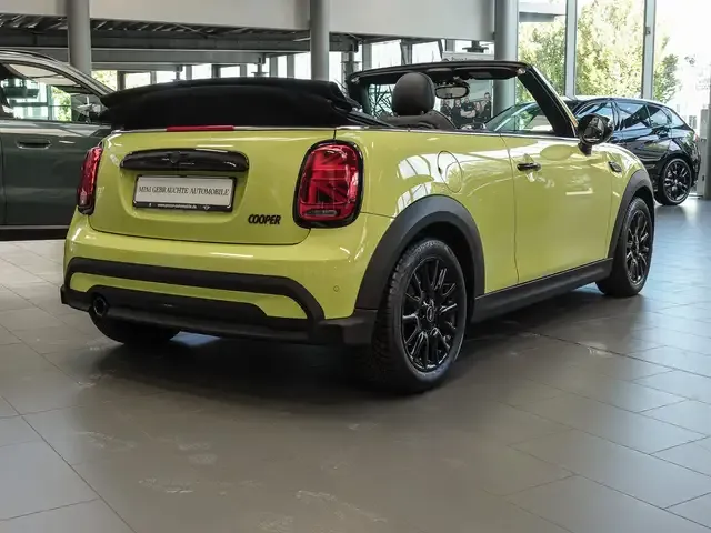 MINI Cooper Cabrio
