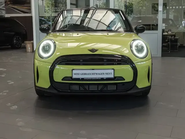 MINI Cooper Cabrio