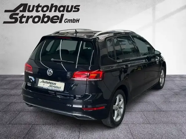 Volkswagen Golf Sportsvan