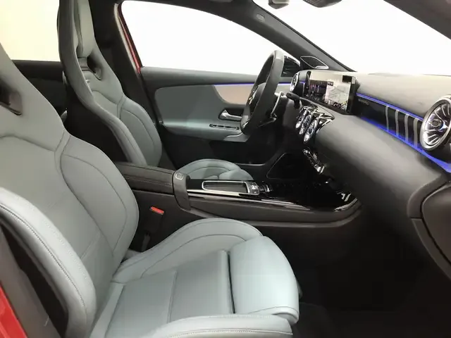 Mercedes-Benz A 45 AMG
